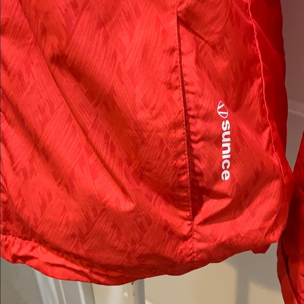 Sunice Jacket - image 4